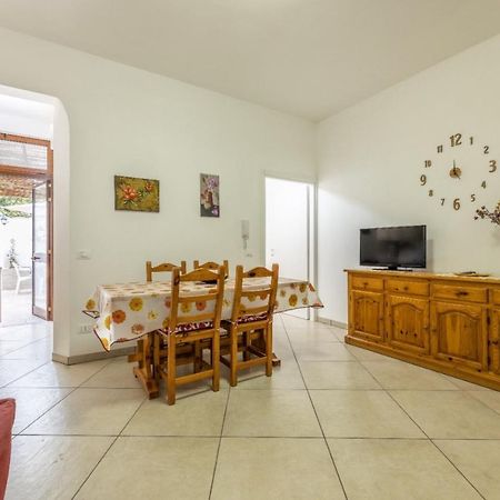 Giulio'S Apartment Taviano  Dış mekan fotoğraf